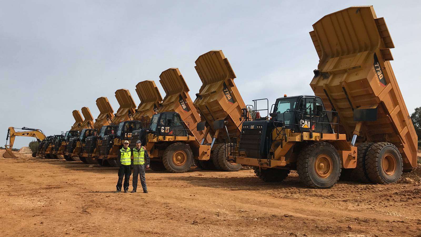 Caterpillar 773G truck fleet in Spain