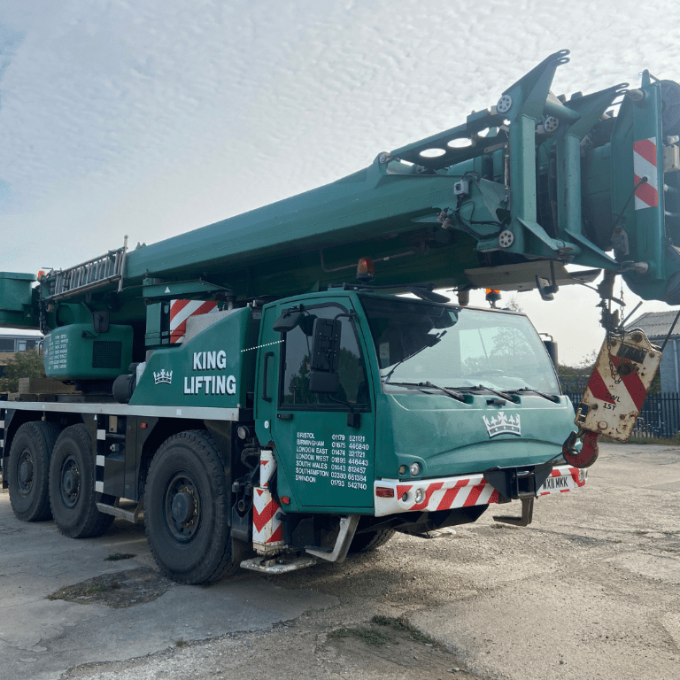 Inspection pour une grue mobile d'occasion Terex Demag